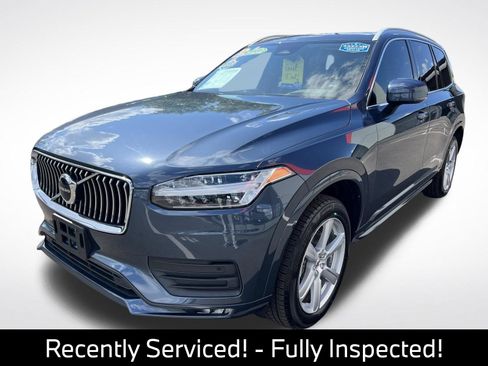 Used 2023 Volvo XC90 B5 Core AWD/4WD image 3