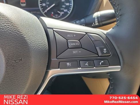 New 2025 Nissan Sentra SV w/ SV Premium Package image 15