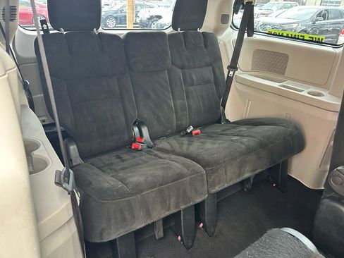 Used 2015 Dodge Grand Caravan American Value Package image 13