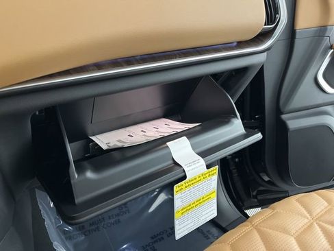 New 2026 Nissan Armada Platinum Reserve image 38