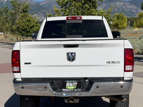 Used 2016 RAM 3500 SLT AWD/4WD image 6