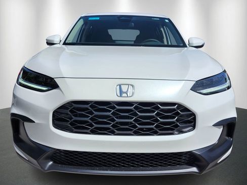 New 2026 Honda HR-V LX image 2