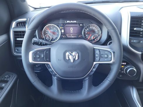New 2026 RAM 1500 Big Horn AWD/4WD image 19