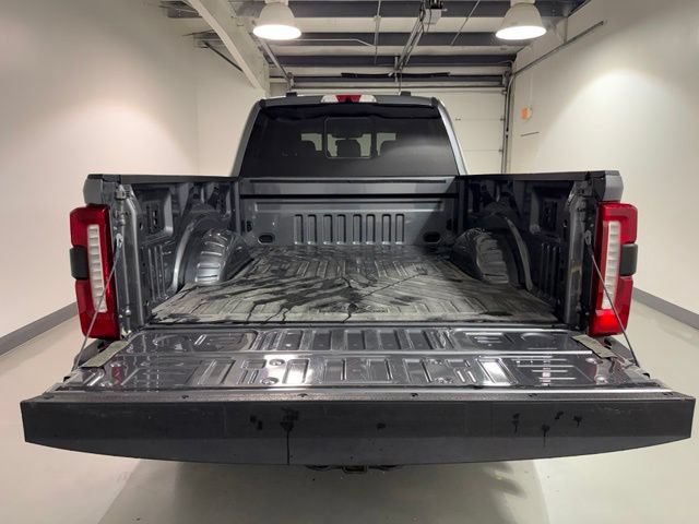 Used 2024 Ford F250 Lariat w/ Chrome Package AWD/4WD image 8