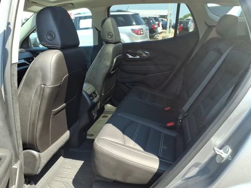 Used 2023 GMC Terrain Denali w/ LPO, Floor Liner Package AWD/4WD image 9