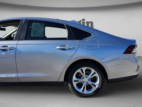 Certified 2023 Honda Accord LX image 38