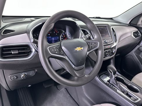 Used 2023 Chevrolet Equinox LT image 46