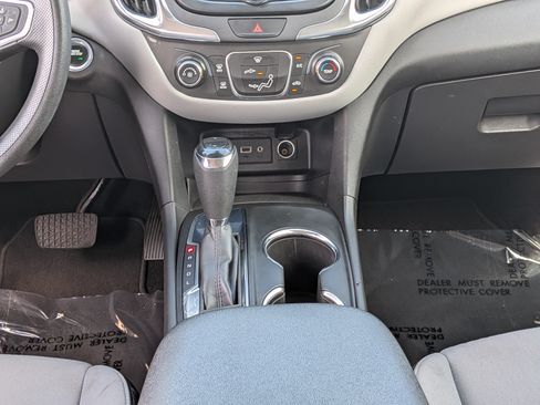 Used 2021 Chevrolet Equinox LS w/ LS Convenience Package FWD image 20