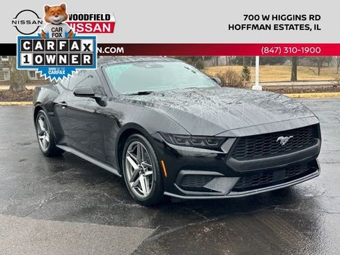 Used 2025 Ford Mustang EcoBoost image 3