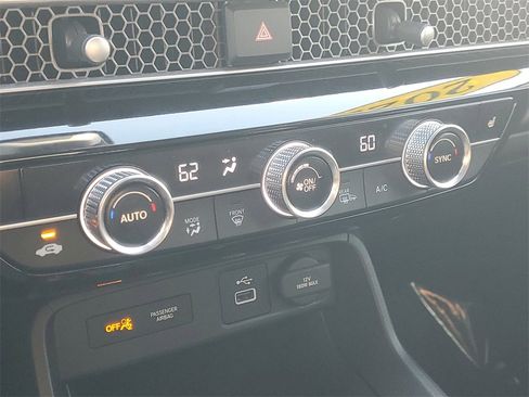 Used 2022 Honda Civic EX image 28