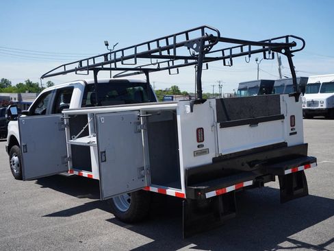 Used 2019 Ford F350 XL w/ Power Equipment Group AWD/4WD image 8