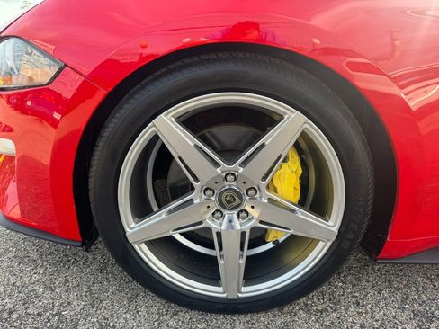 Used 2020 Ford Mustang GT Premium RWD image 12