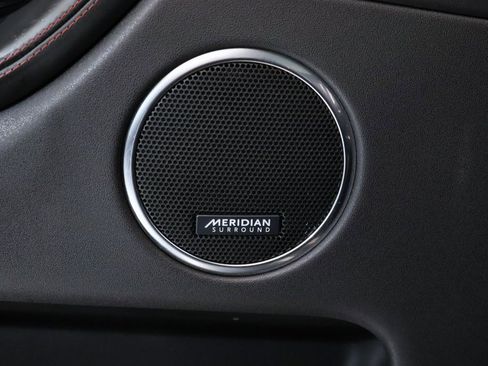 Used 2020 Land Rover Discovery Sport SE R-Dynamic image 12