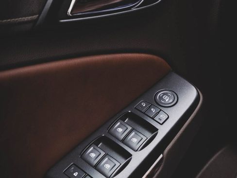 Used 2015 Chevrolet Tahoe LTZ image 20