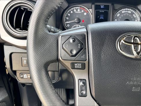 Used 2022 Toyota Tacoma TRD Sport w/ Technology Package AWD/4WD image 24