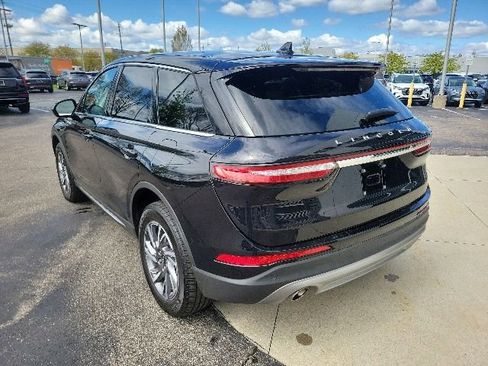 Certified 2024 Lincoln Corsair AWD image 13