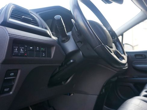 Used 2018 Honda Odyssey EX-L image 30