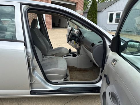 Used 2006 Chevrolet Cobalt LS image 11