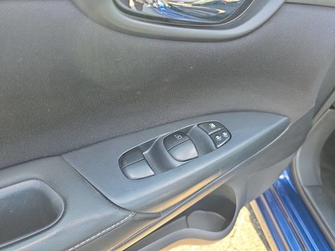 Used 2017 Nissan Sentra S w/ S Style Package image 9