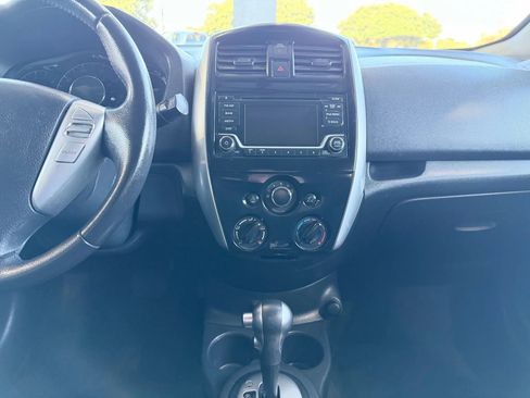 Used 2018 Nissan Versa Note SV image 21