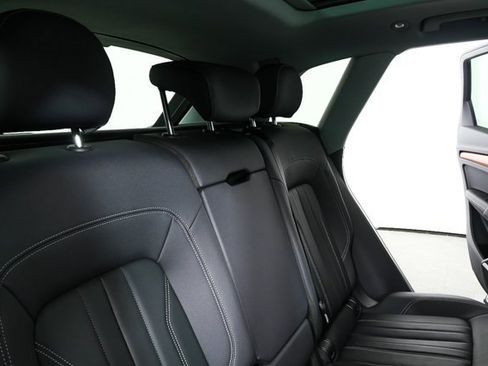 Used 2023 Audi Q5 2.0T Premium Plus w/ Premium Plus Package image 22