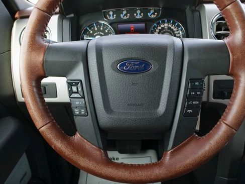 Used 2013 Ford F150 King Ranch w/ King Ranch Chrome Pkg image 30