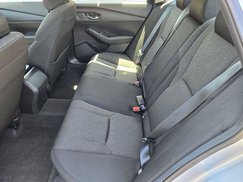 Used 2023 Honda Accord EX image 14