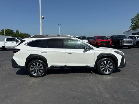 Used 2024 Subaru Outback Touring XT AWD/4WD image 6