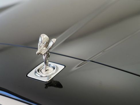 Certified 2020 Rolls-Royce Cullinan AWD/4WD image 8