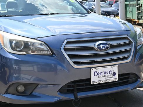 Used 2017 Subaru Legacy 2.5i Premium AWD/4WD image 25