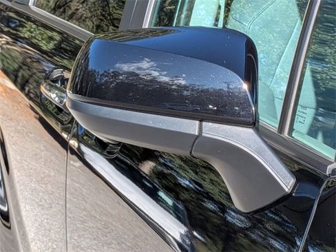 Used 2024 Toyota Sienna XLE image 10