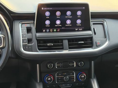 Used 2021 Chevrolet Tahoe Z71 image 12