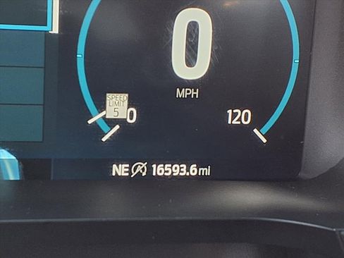 Used 2023 Ford F150 Lariat w/ Equipment Group 502A High image 38