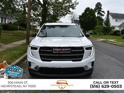 Used 2025 GMC Acadia Elevation AWD/4WD image 2