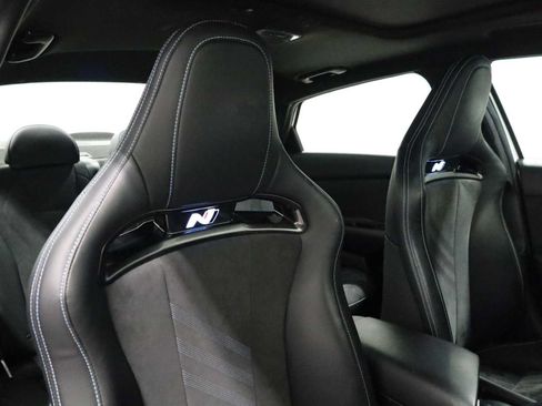 Used 2022 Hyundai Elantra N FWD image 21