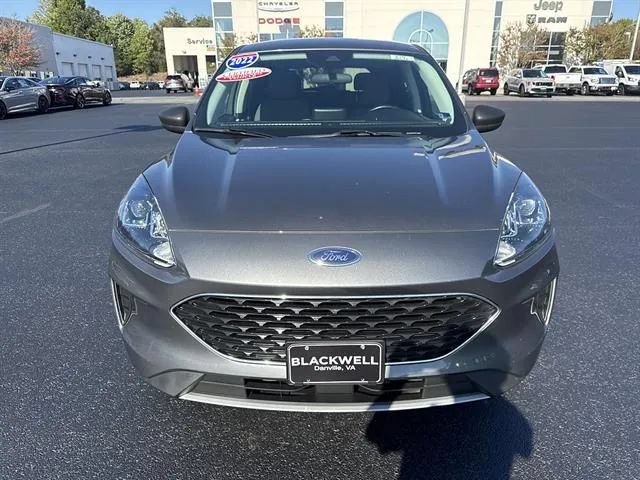Used 2022 Ford Escape SE w/ Convenience Package FWD image 2