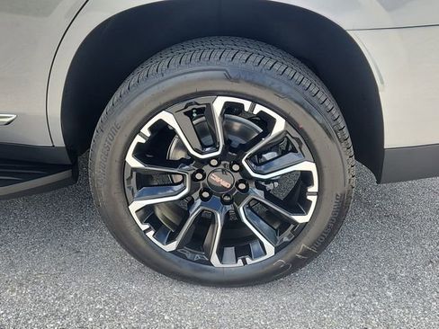 New 2026 GMC Yukon Elevation w/ Elevation Premium Package AWD/4WD image 8
