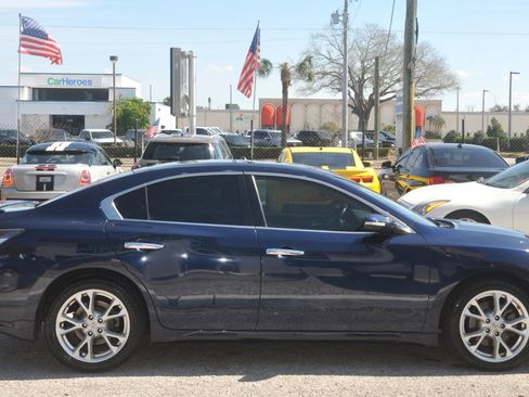 Used 2014 Nissan Maxima 3.5 SV w/ Premium Package image 9
