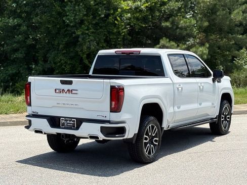 New 2026 GMC Sierra 1500 AT4 w/ AT4 Premium Package AWD/4WD image 14