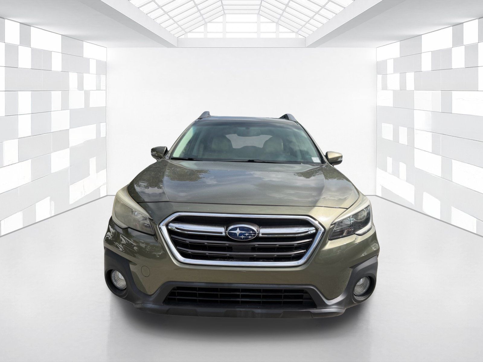 Used 2018 Subaru Outback 2.5i Limited AWD/4WD image 2