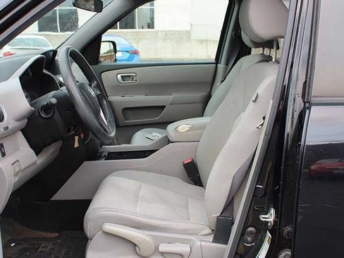Used 2013 Honda Pilot LX image 11