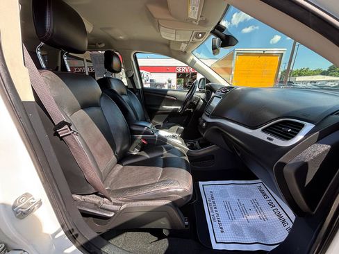 Used 2019 Dodge Journey GT AWD/4WD image 18