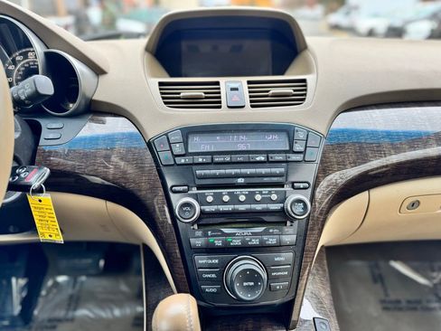 Used 2010 Acura MDX w/ Technology & Entertainment image 27