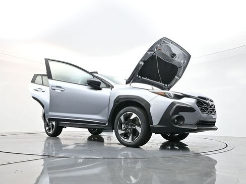 New 2026 Subaru Crosstrek 2.5i Limited w/ Crosstrek Mirror Package image 32