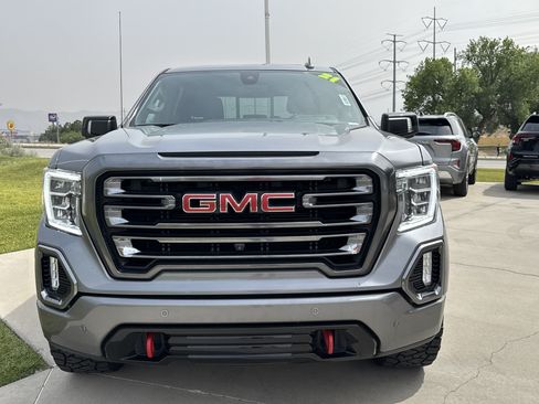 Used 2021 GMC Sierra 1500 AT4 w/ AT4 Value Package AWD/4WD image 13
