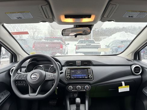 Used 2025 Nissan Versa S w/ Trunk Package image 12