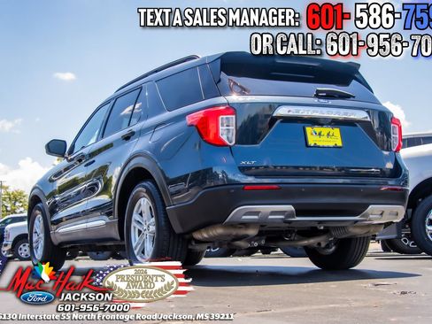 Certified 2023 Ford Explorer XLT w/ Equipment Group 202A RWD image 5