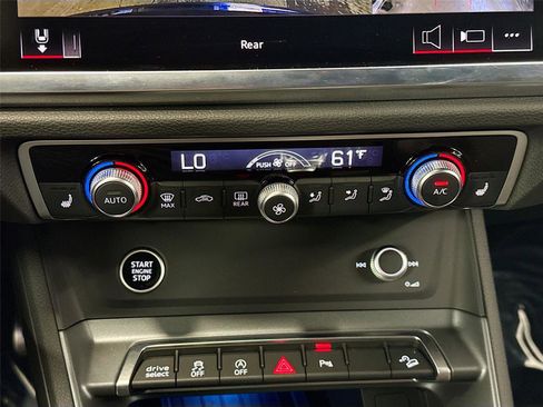 Certified 2025 Audi Q3 2.0T Premium Plus w/ Premium Plus Package image 16