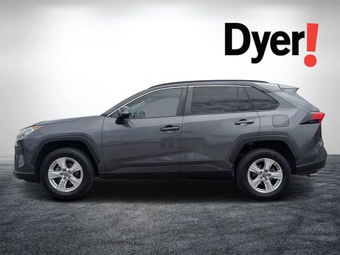 Used 2021 Toyota RAV4 XLE FWD image 7
