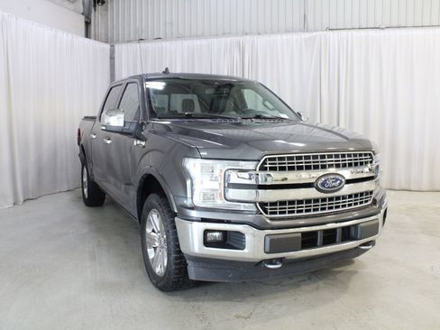 Used 2019 Ford F150 Lariat w/ Equipment Group 502A Luxury AWD/4WD image 37